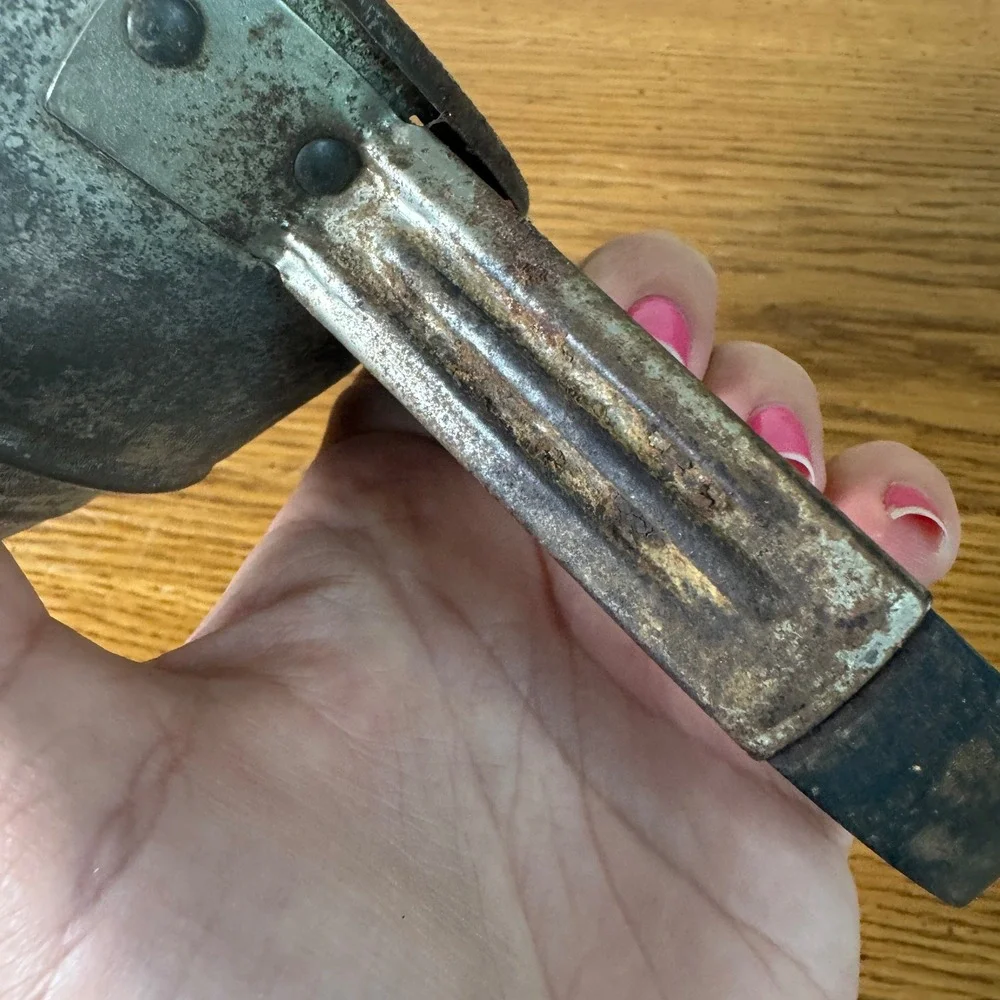 Vintage‎ Small Tin Flour Sifter Rustic Metal Hand Crank Kitchen Tool